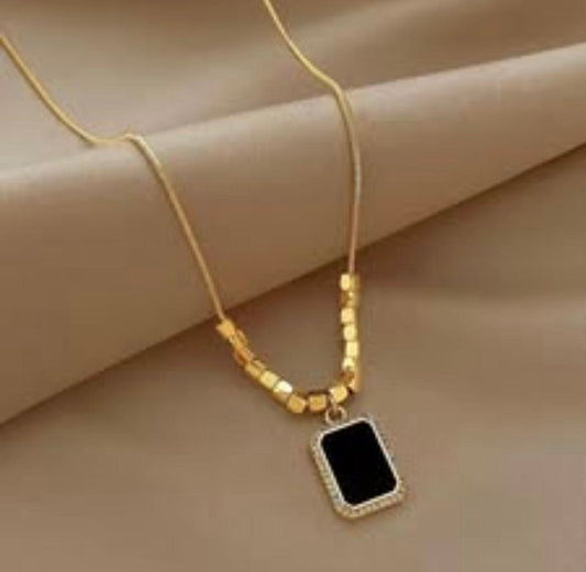 "Midnight Sparkle" Black & Gold Pendant Necklace